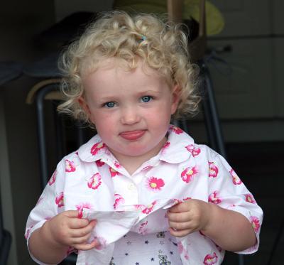 Utta's daughter..  Looks like a little Shirley Temple and her many curls