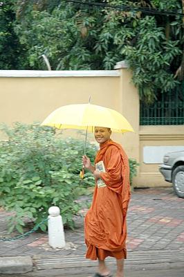 Phnom Penh, Buddist monk