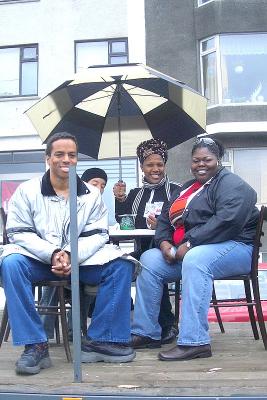 v3/51/542251/3/47359877.20040807GayPride2004033.jpg