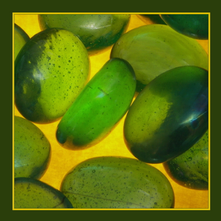 Vitreous or vegetable?            by Nifty