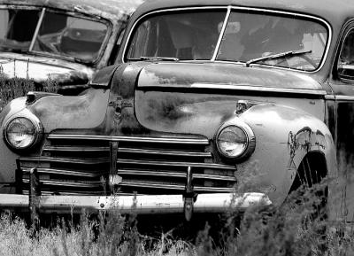 black_and_white_select
