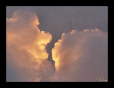 cloud031.jpg