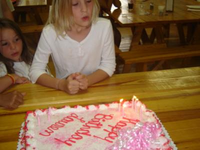 LaurenBDay072505Candles.JPG