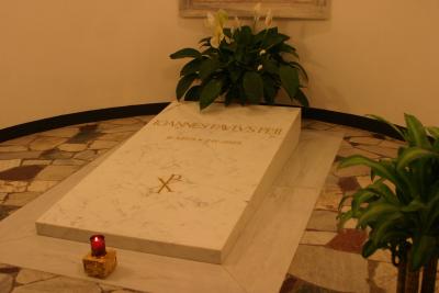 Tomb of Pope John Paul II in St. Peter's Basilica