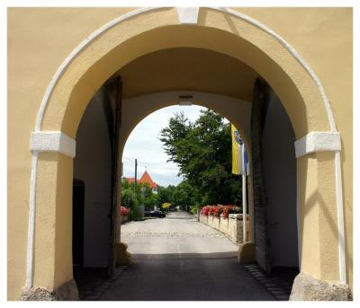 v3/53/507253/3/46095661.Kottingbrunn.jpg