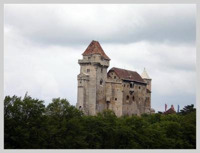v3/53/507253/3/46297509.BurgLiechtenstein.jpg