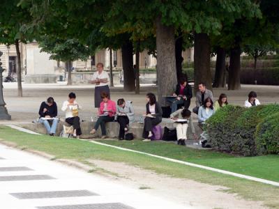 Art students on the lawn of the Louvre