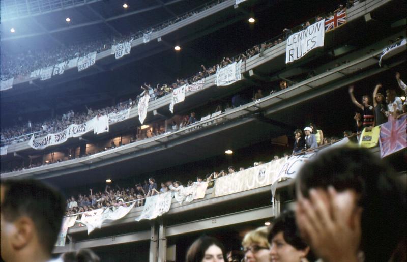 BEATLES Shea '66 TonyG