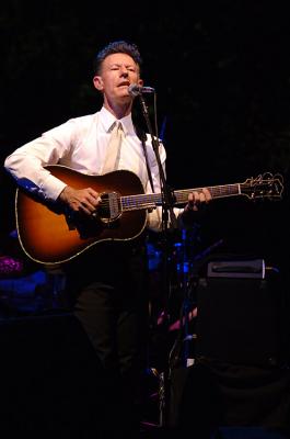 Lyle Lovett Austin City Lii 22.jpg