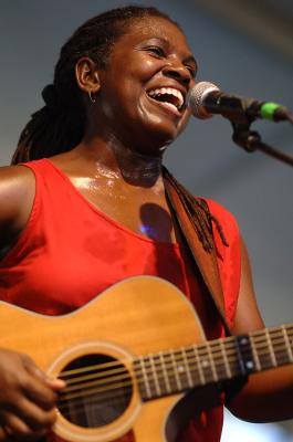 Ruthie Foster ACL 200548.jpg