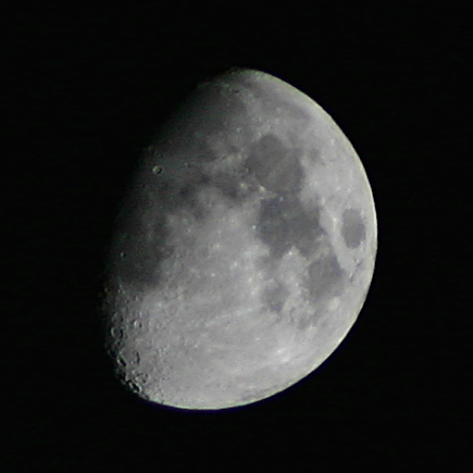 Moon 0422.JPG