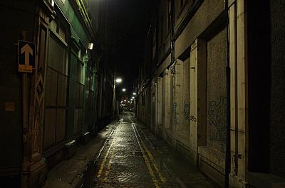 perthrd_alley.jpg