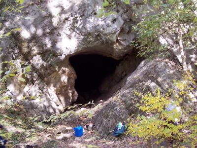Dam 4 cave