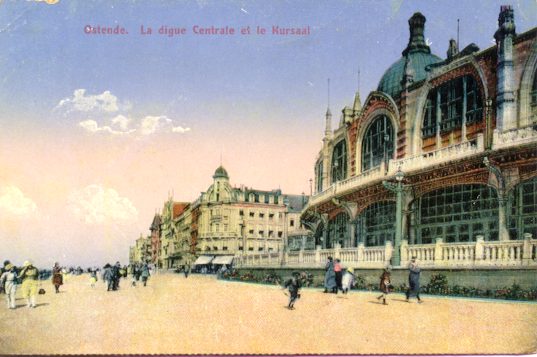 OOSTENDE_LA_DIGUE_CENTRALE_.JPG