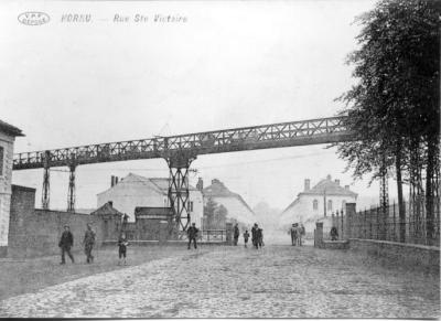 HORNU_RUE_SAINTE_VICTOIRE.JPG