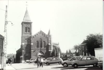 EGLISE_DE_WARQUIGNIES_2.JPG