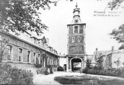 ABBAYE_DE_LA_COURT__INT_RIE.JPG