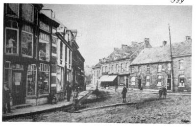 WASMES_PLACE_ST_PIERRE4.JPG
