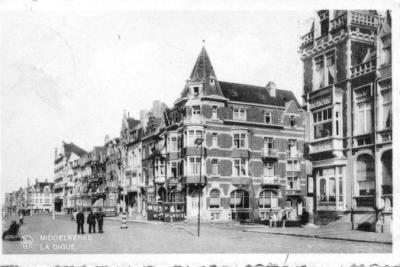 v3/55/561755/3/49649030.MIDDELKERKE_LA_DIGUE_1934.jpg