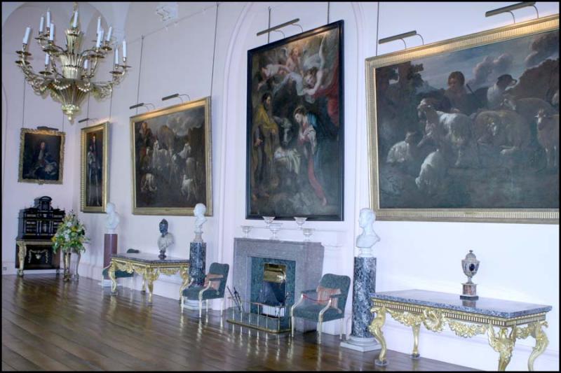 long gallery south