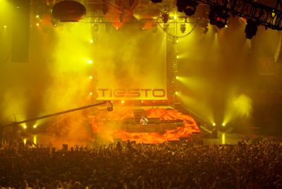 TIESTO-WIDE-10.jpg