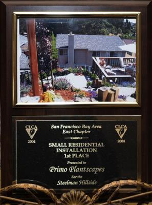 002 Landscape Award - Web 09-06-2005 2728 Tribune Ave.jpg