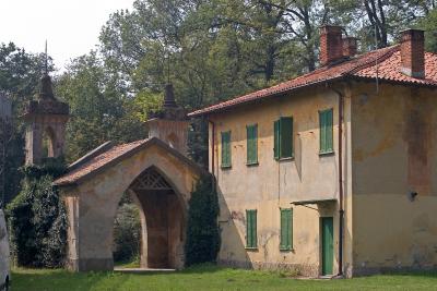 Old Home.jpg