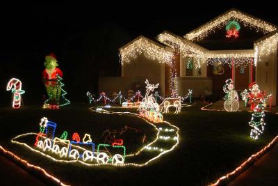 House Holiday Lights Discovery Bay 2