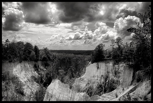 Providence Cavern (*)
