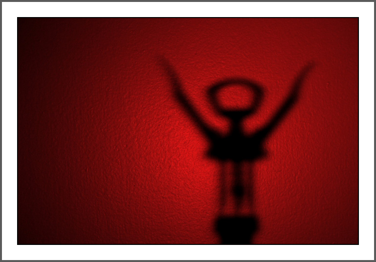 Hands Up (*)