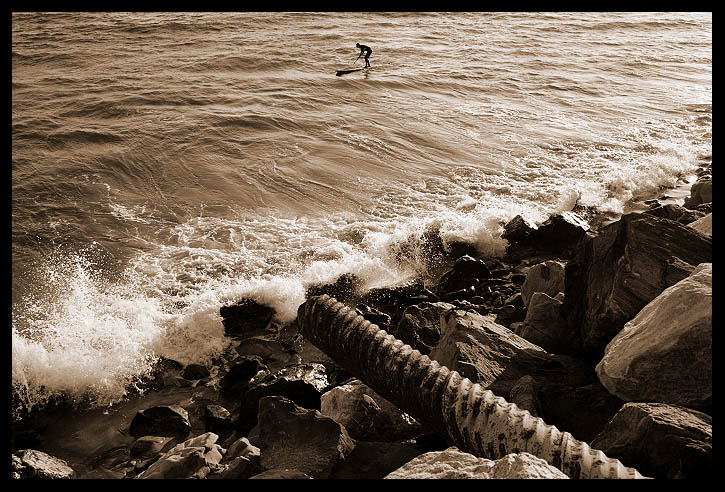 Lone Rider (*)