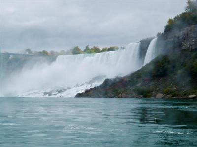 The American falls from the Maid Of The Mist