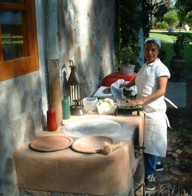  Rancho San Cayetano: Haciendo Tortillas1