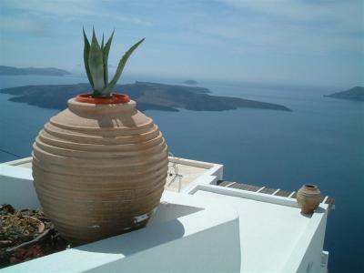Santorini island ,Easter of 2004 (With my old Sony DSC150)