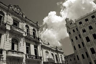 la plaza vieja.jpg