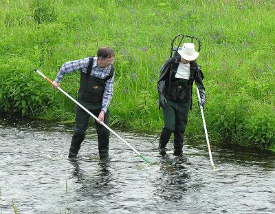 v3/59/68959/3/45324137.fishing1.jpg