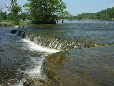 limestone ledges in Mississippi River at Pakenham