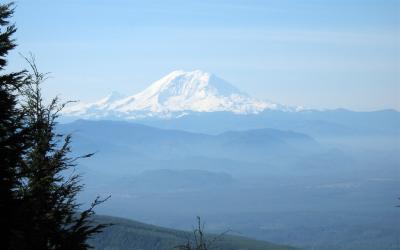 Mt. Rainier from East Tiger