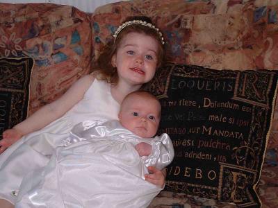 v3/60/47960/3/44703332.MyPictures4pBase200506ChristeningAislingCaitrionainDresses11.jpg