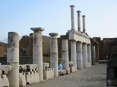 Pompeii Italy.12