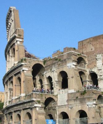 v3/60/587760/3/47948818.RomeColosseumOutside2.jpg