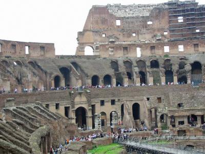 v3/60/587760/3/47949150.RomeColosseumInside3.jpg