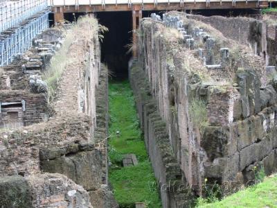 Rome Colosseum-Inside 30