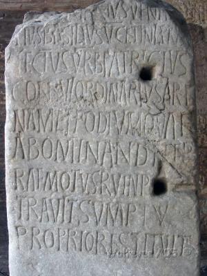 v3/60/587760/3/47949946.RomeColosseumInside40.jpg