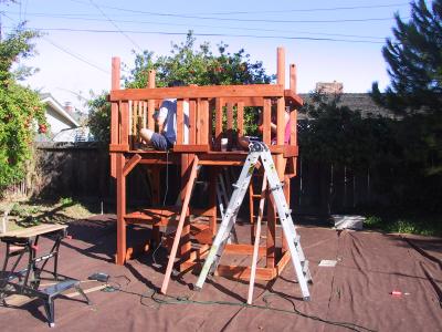 Vertical slats go in.