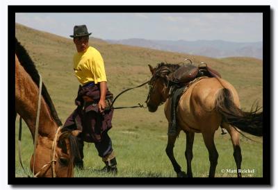 Gathering the Horses, Tov Aimag
