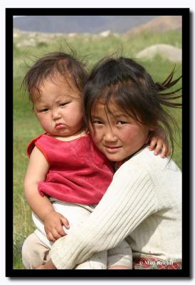 Sisters, Khovd Aimag