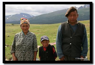 Mother, Father and Son, Altai Tavanbogd National Park