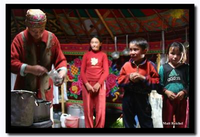 Preparing Suutai Tsai (Milk Tea), Altai Tavanbogd National Park