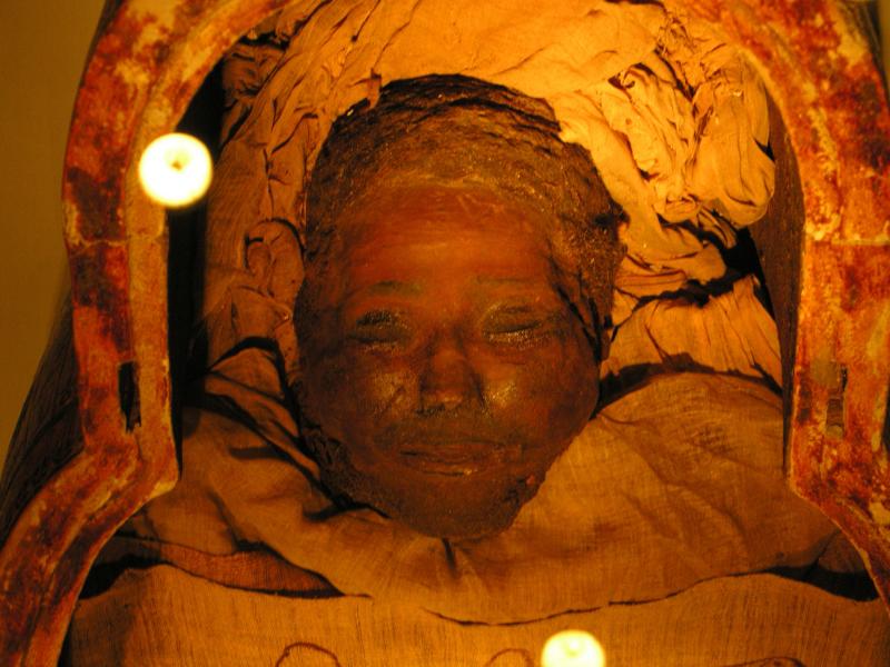Mummification Museum Luxor, Egypt photo - Michael Slabina photos at pbase.com